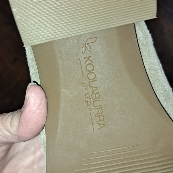 Ladies Koolaburra by Ugg Daianna Faux Fur Booties Brown Ortholite Comfort Size 8 - Picture 7 of 9